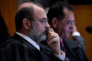 Ministro Sebastião Reis Júnior defende que MP se aprofunde para comprovar autores de crimes tributários em grandes empresas